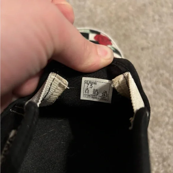 Checkered Slip-On Vans with Red Rose Design - Picture 7 of 7